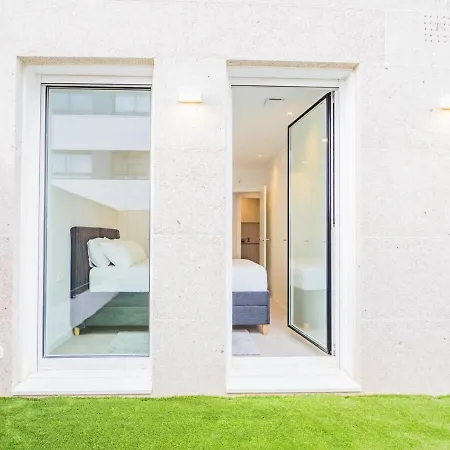 Canido 143 By Ybh * Oya