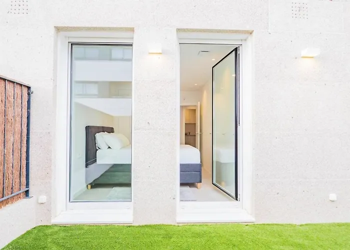 Canido 143 By Ybh * Oya